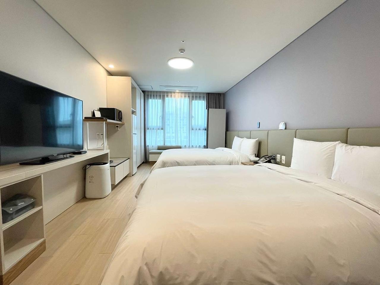 Surestay Plus Hotel By Best Western Aszan Kültér fotó